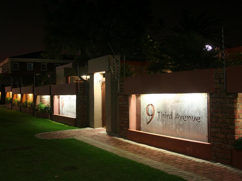 A La Martha'S Air-Port Guest House Port Elizabeth Esterno foto